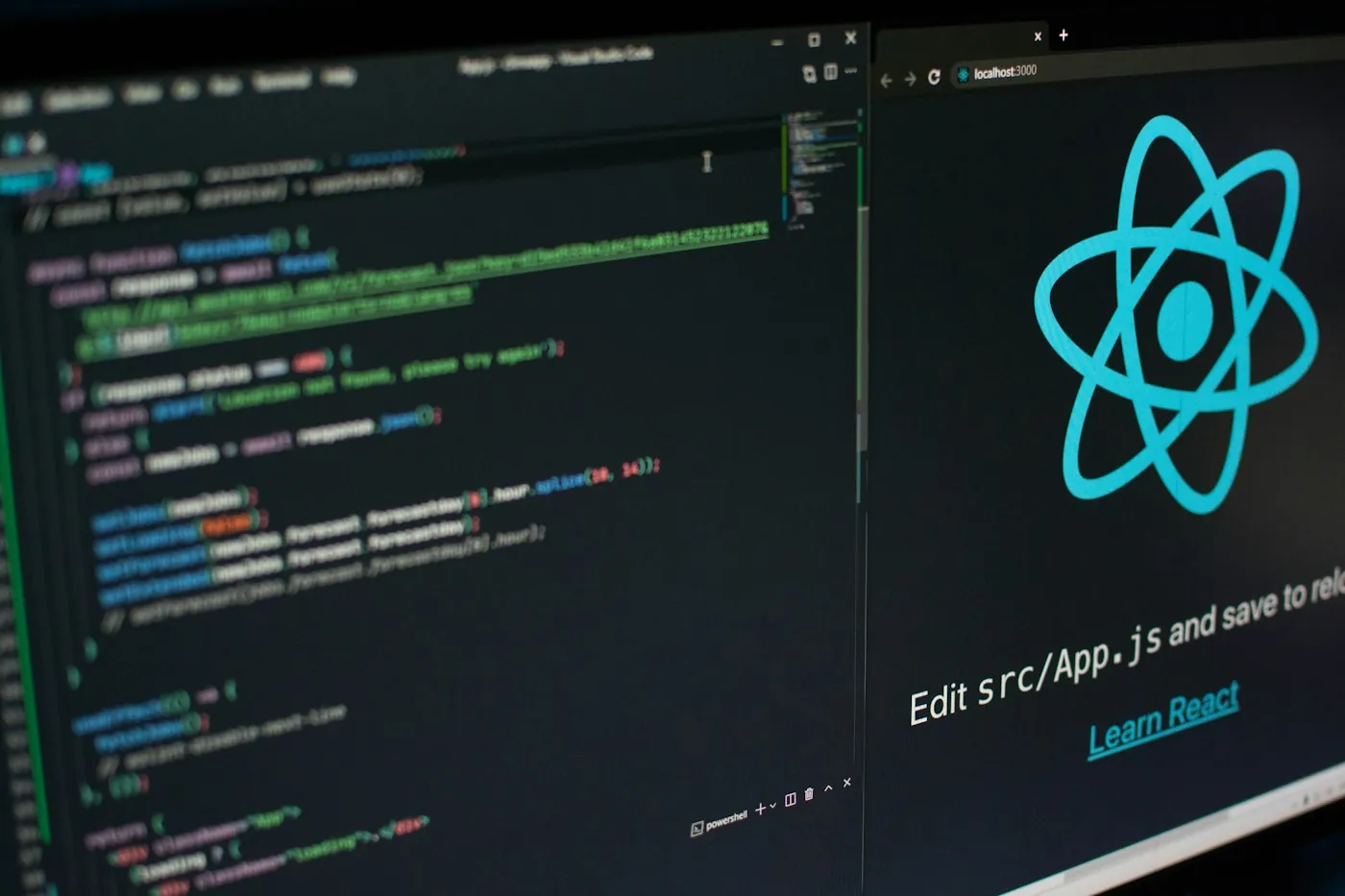 React vs Vue cover